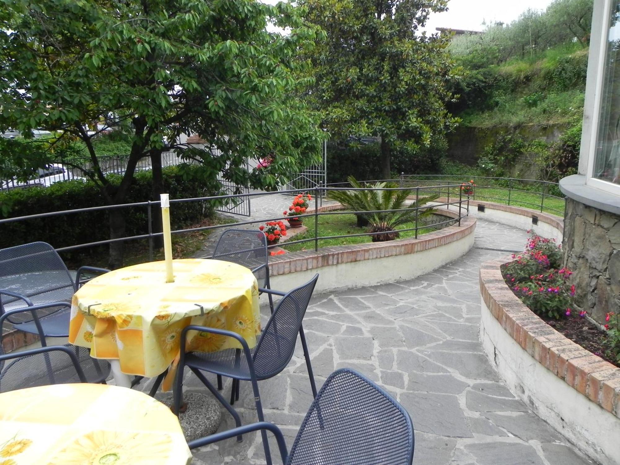 Hotel Il Saraceno Volastra Ngoại thất bức ảnh